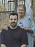 Edna & Jo (2001/12/25)
