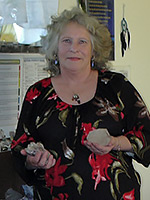 Edna Holding Crystals (2002/11/24)