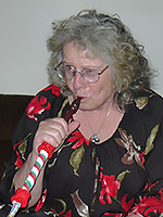Edna's Birthday - The Bong! (2002/11/24)